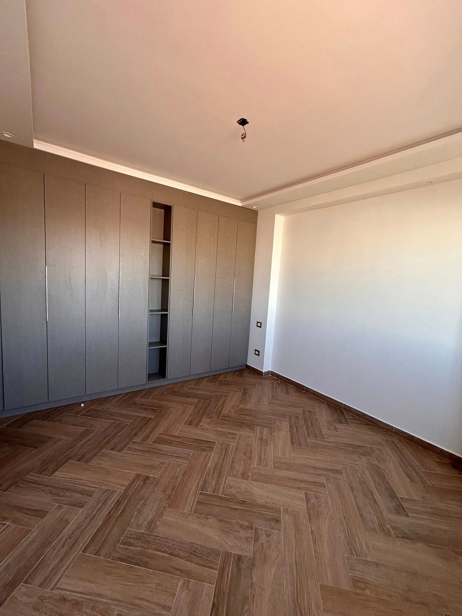 🏡 À Louer – Superbe Appartement S+2 Vue Mer à La Goulette 🌊 7